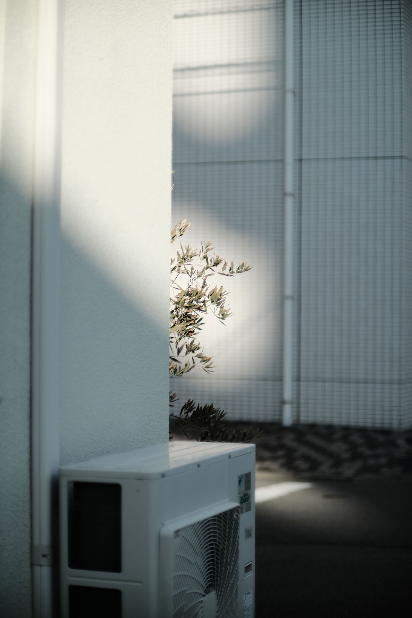 Outdoor air-conditioning equipment
